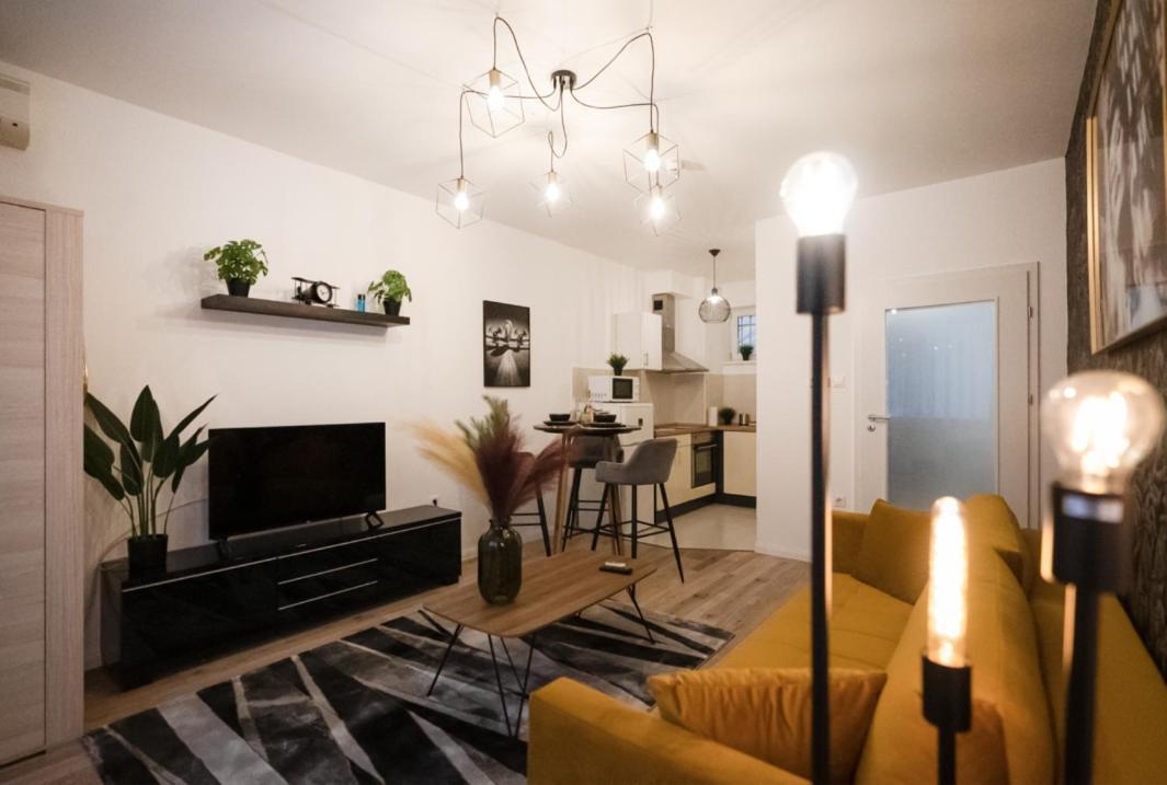 Moonlight Premium Central Apartment Будапеща Екстериор снимка
